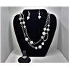 Image 1 : 13) SET OF SILVER TONE AND PEARL DROP