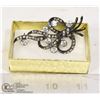 Image 1 : VINTAGE BROOCH