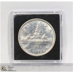 1953 SHOULDER FOLD CANADA SILVER DOLLAR
