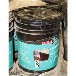 4 GALLON PAIL OF RESIST SEAL ASHPALTIC FOUNDATION