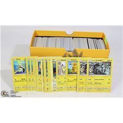 POKEMON SINGLES ABOUT 550 CARDS NO ENERGY CARDS