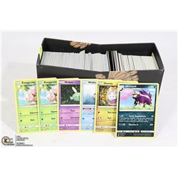 POKEMON SINGLES ABOUT 550 CARDS NO ENERGY CARDS