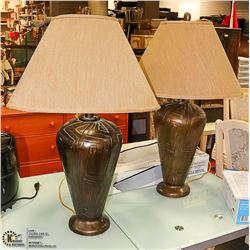 SET OF 2 LAMPS 35" TALL