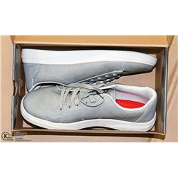 NEW SPEEDO MEN'S SHOES SIZE 12