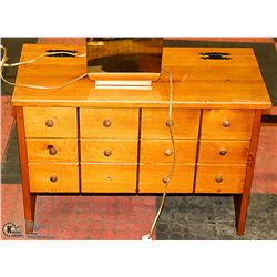 WOOD ENTRYWAY/STORAGE BENCH .