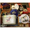Image 1 : ESTATE PALLET OF MOSTLY COLLECTIBLE ITEMS