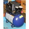Image 1 : CAMPBELL HAUSFELD 2 GAL. AIR COMPRESSOR