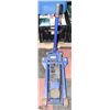 Image 1 : 3- 1/2 TON (7000 LB) FLOOR JACK