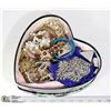 Image 1 : HEART BOX FILLED WITH ESTATE COSTUME JEWELRY
