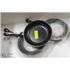 Image 1 : LOT OF 3 NEW 20CM FRYING PANS
