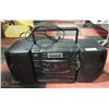 Image 1 : JVC 6-DISC, DUAL CASSETTE & RADIO PORTABLE STEREO