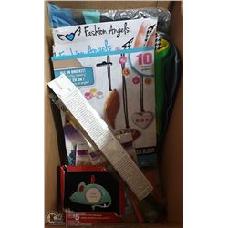 BOX OF CRAFT ITEMS