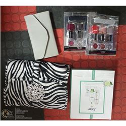 BOX OF LADIES ASSORTMENT MAKE UP BAG WALLET