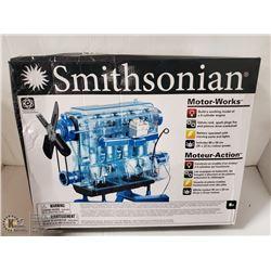 SMITHSONIAN 4 CYLINDER ENGINE MODEL NEW IN BOX