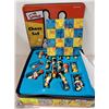 Image 3 : THE SIMPSONS CHESS SET IN TIN COLLECTORS BOX