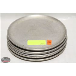 LOT OF 9 ALUMINUM 9" PIZZA PANS