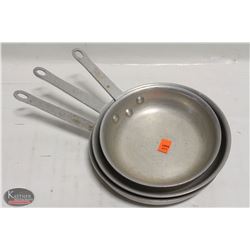STACK OF 3 ALUMINUM FRYING PANS, TWO- 9", ONE - 8"