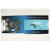 Image 2 : 2002 NEW ZEALAND HECTOR'S DOLPHIN UNC COIN SET