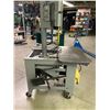 Image 2 : DAKE PARMA WORK-A-MATIC VERTICAL BANDSAW - LOCATED KENTWOOD, MI (CONSIGNOR LOCATION))
