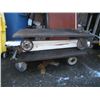 Image 2 : 2 - 4 WHEEL CARTS