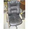 Image 1 : BLACK HIGHBACK OFFICE CHAIR
