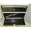 Image 2 : 3 DRAWER LATERAL FILING CABINET WITH KEY