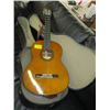Image 1 : YAMAHA G-235 GUITAR WITH CASE