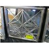 Image 2 : 4 DECORATIVE MIRROR WALL HANGINGS