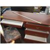 Image 2 : 4 DRAWER DESK & MATCHING CHAIR