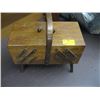 Image 1 : FOLD OUT SEWING BOX WITH SEWING SUPPLIES
