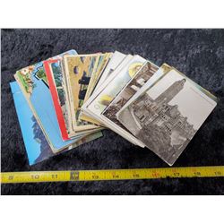 Lot of assorted postcards