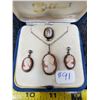 Image 2 : 91. Cameo set, broach, necklace and earrings
