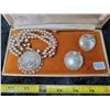 Image 2 : 92. Vintage faux pearl necklace and clip earring set