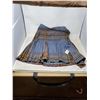 Image 2 : 94. Highland Queen kilt, made in Canada, wool, size 14