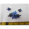 Image 2 : 137. Blue rhinestone broach and clip earrings, Julianna style