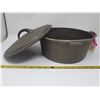 Image 4 : Cast iron cooking pot