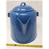 Image 2 : Blue enamel gallon-size coffee pot