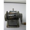 Image 3 : VINTAGE SCHOOL PENCIL SHARPENER - Can Sharpen multiple sizes of pencils