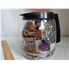 Image 5 : Cusinart coffee carafe filled with knicks and knacks.