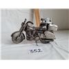 Image 1 : Harley Davidson motorcycle lighter. Moving front wheel.