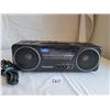 Image 1 : Panasonic Plug and battery radio