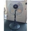 Image 1 : GE tall electric floor fan.