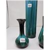 Image 2 : 4 Blue Mountain vases