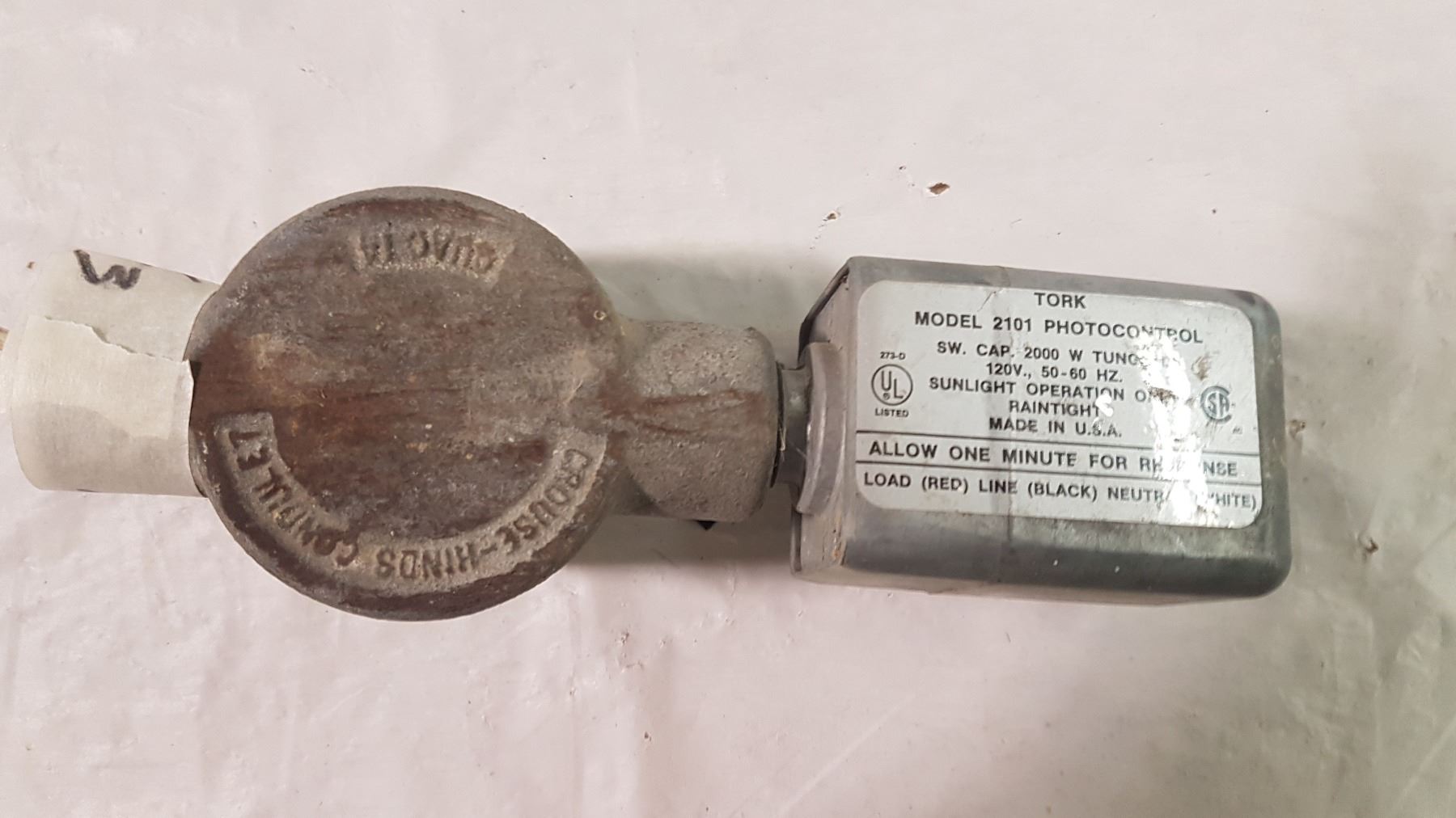 Tork 2101 Photocontrol Schmalz Auctions