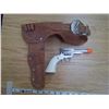 Image 3 : Toy cap gun & holster