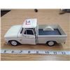 Image 2 : 1966 1:24 scale chevy short box pick up