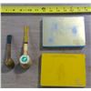 Image 2 : 2 Flat Fifties Cigarette Tins & 2 Pipes