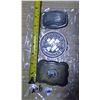 Image 1 : 3 belt buckles