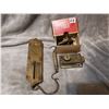 Image 1 : Vintage scales & Yale lock