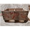 Image 1 : 7UP wooden pop bottles crate